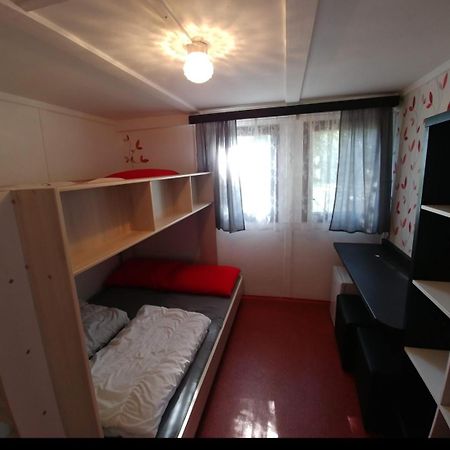 Juniorcamp Nova Zivohost Hotel Křečovice Bagian luar foto