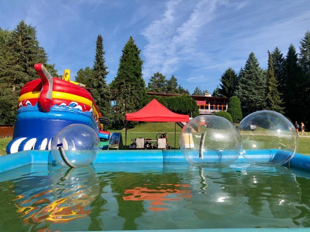 Juniorcamp Nova Zivohost Hotel Křečovice Bagian luar foto