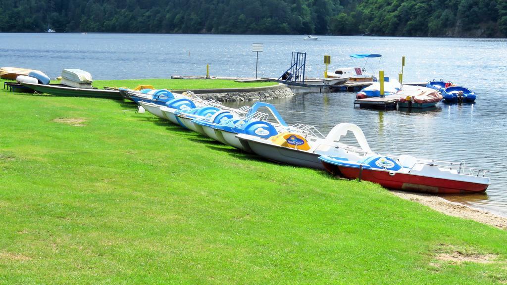 Juniorcamp Nova Zivohost Hotel Křečovice Bagian luar foto