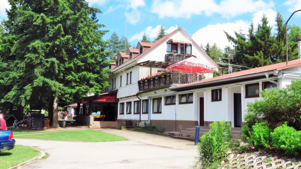 Juniorcamp Nova Zivohost Hotel Křečovice Bagian luar foto