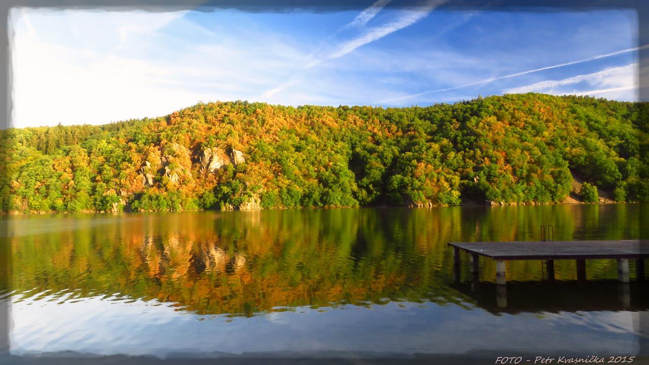 Juniorcamp Nova Zivohost Hotel Křečovice Bagian luar foto