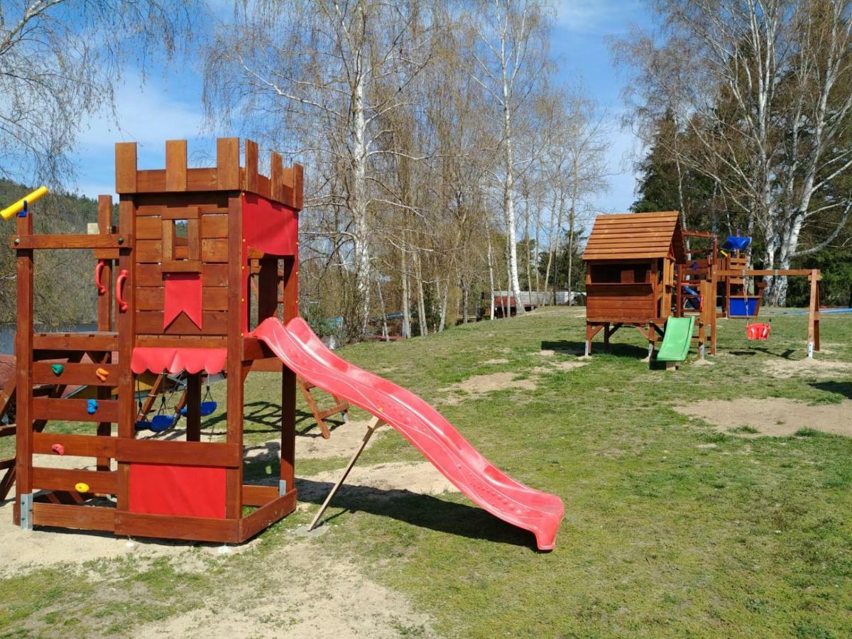 Juniorcamp Nova Zivohost Hotel Křečovice Bagian luar foto