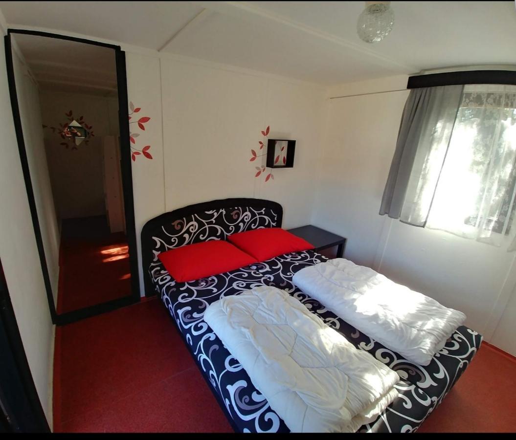 Juniorcamp Nova Zivohost Hotel Křečovice Bagian luar foto